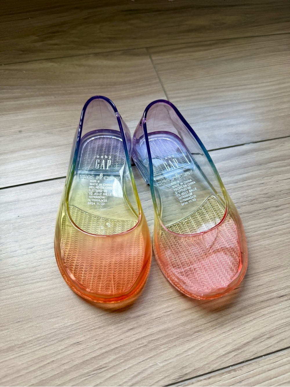 Gap Jelly Flats